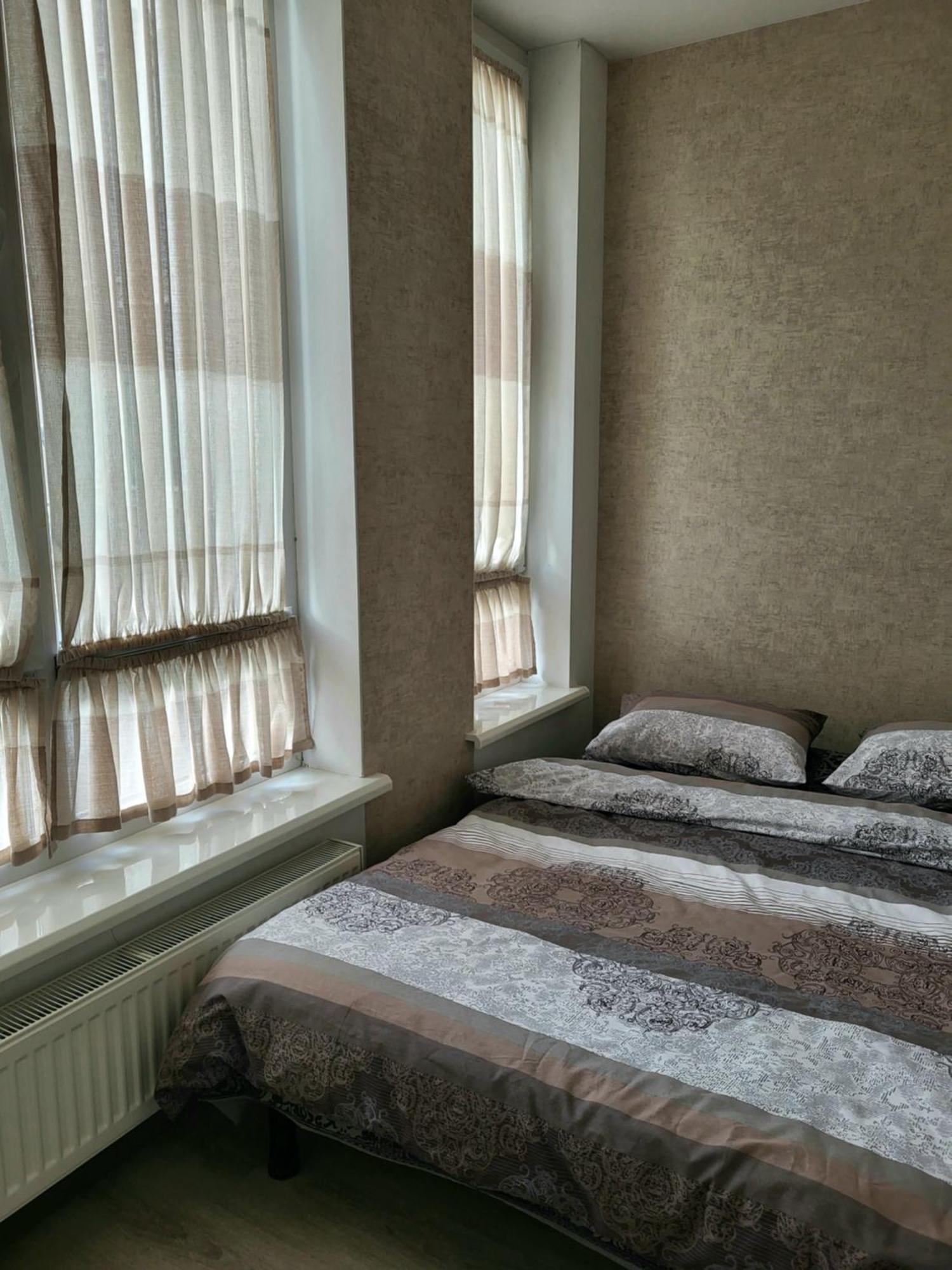 Семицвіт Lejlighed Lviv Eksteriør billede