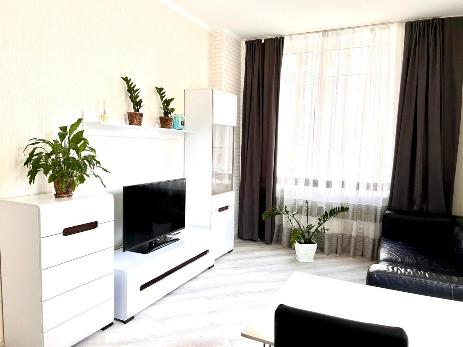 Семицвіт Lejlighed Lviv Eksteriør billede