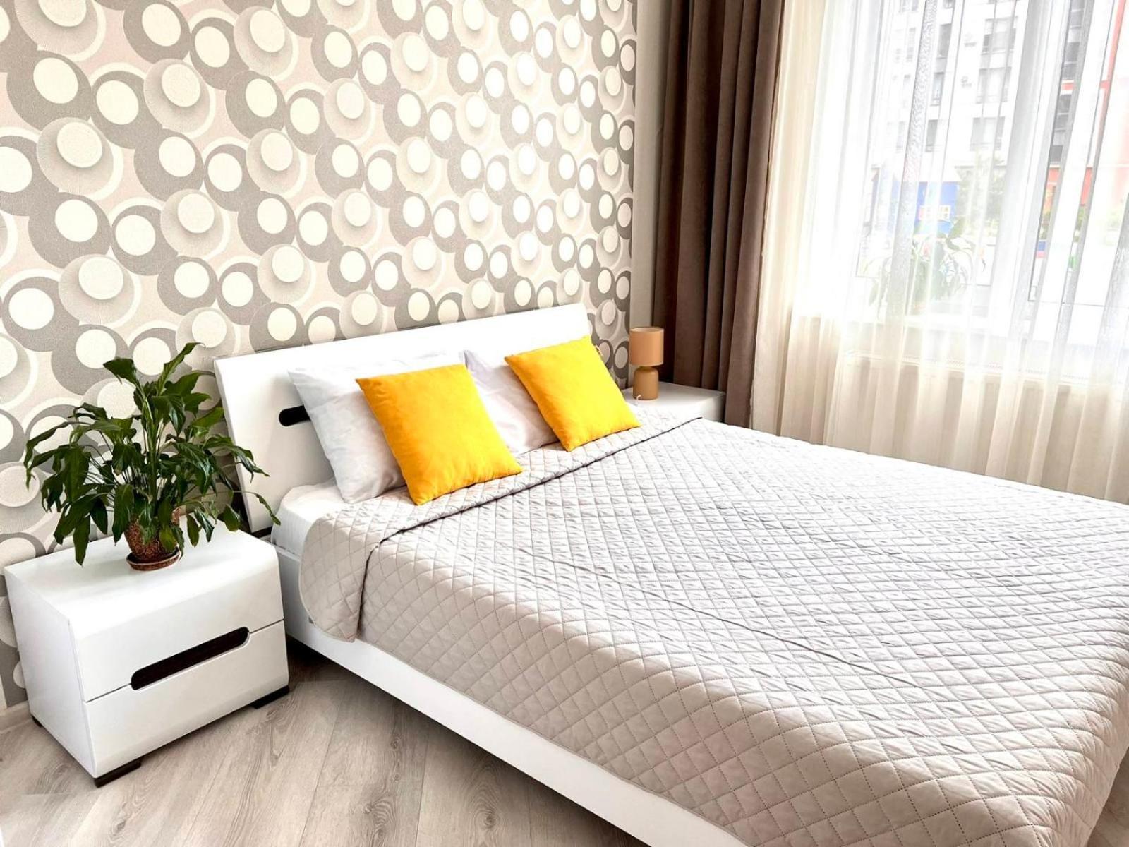 Семицвіт Lejlighed Lviv Eksteriør billede